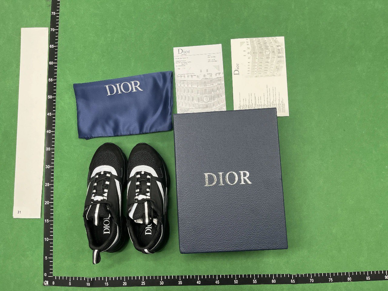 Dior B22 Sneakers