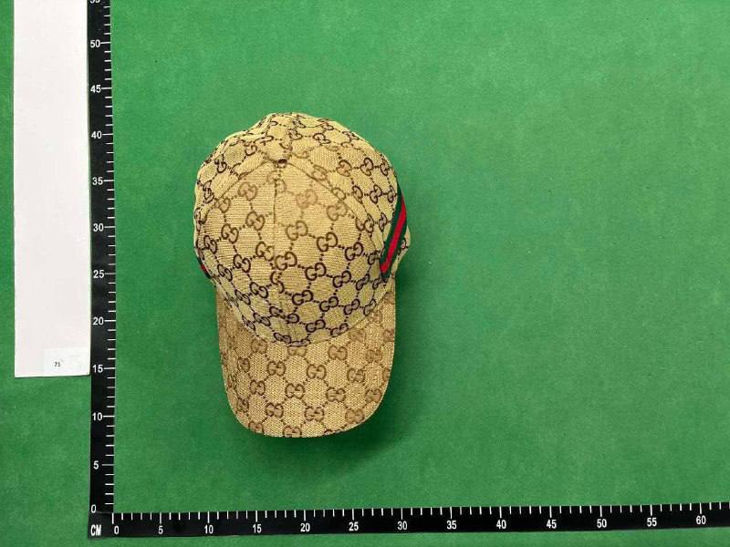 Gucci GG Supreme Baseball Cap